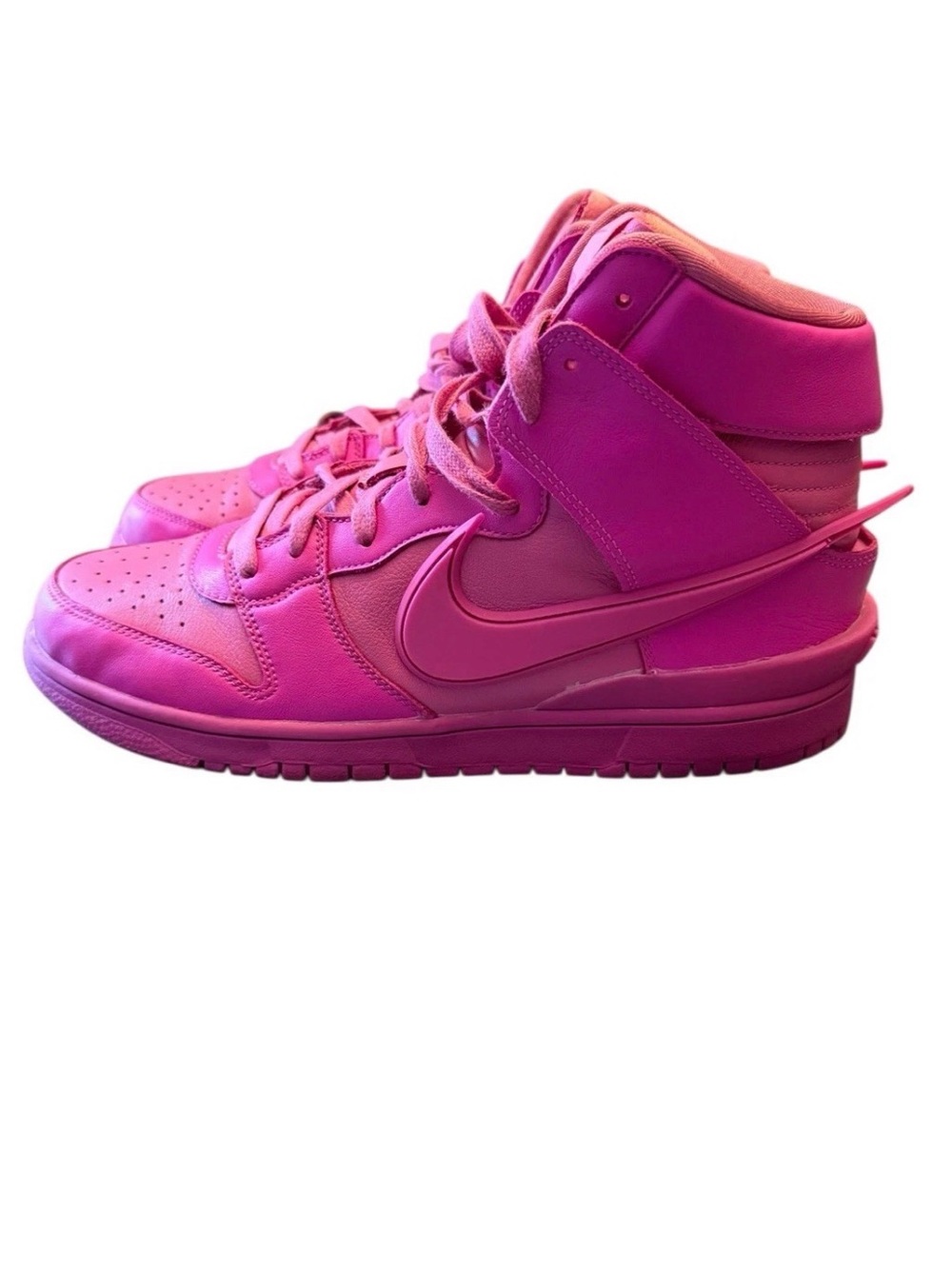 Nike Women’s High-Top Sneakers - Hot Pink